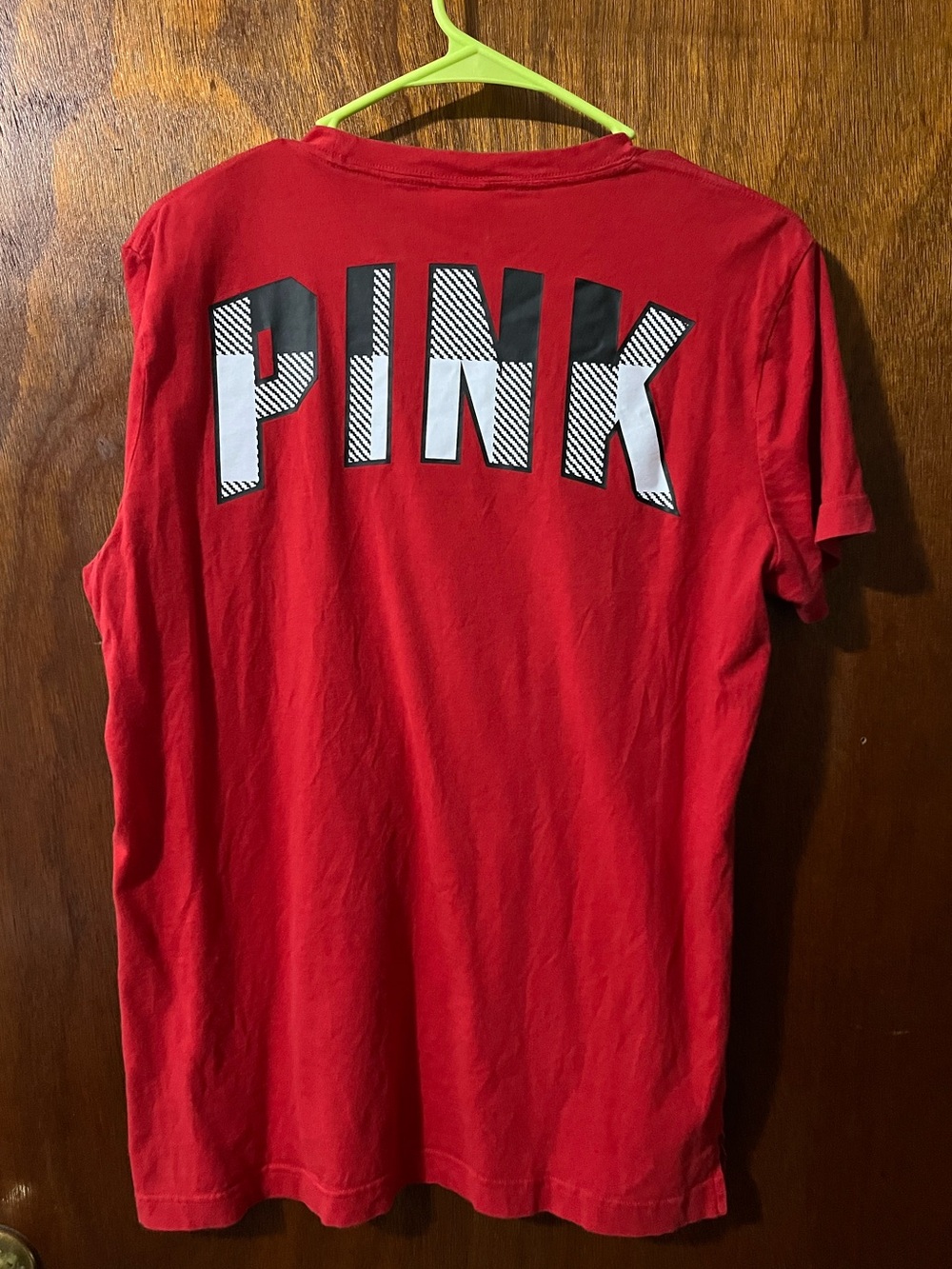4 Victorias Secret PINK brand tshirts - Picture 13 of 16